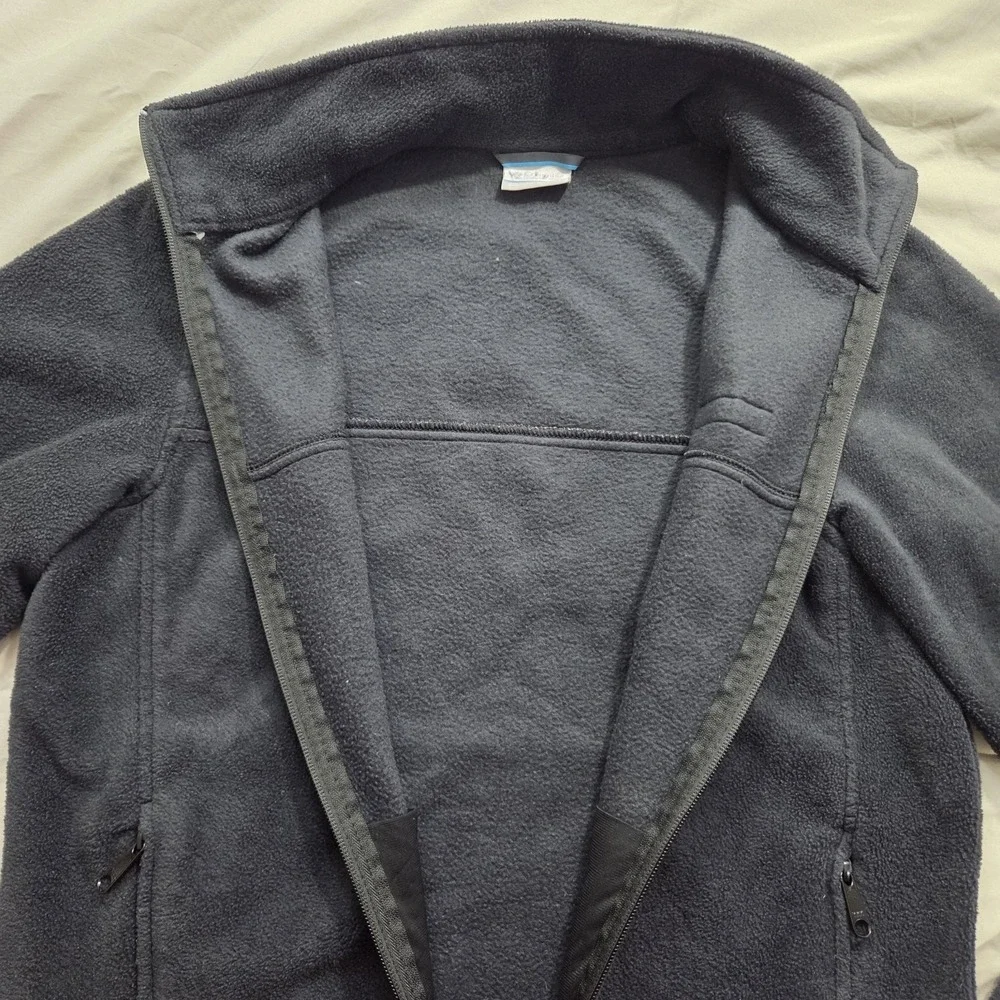 Columbia Mens Black Fleece Full Zip Jacket Size Small Lightweight Zip Pockets